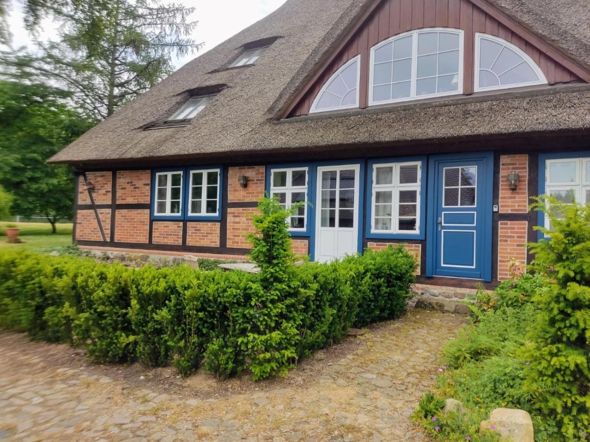 Chalet Forsthof Everstorf - Kleine Wohnung Grevesmuehlen Exterior photo